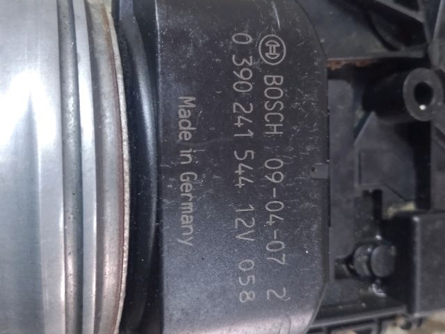 bontott DACIA SANDERO Első Ablaktörlő Szerkezet Motorral