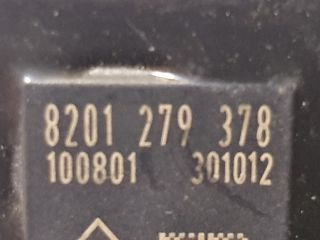 bontott DACIA SANDERO Első Középső Ütközés Érzékelő (Homlokfalon)