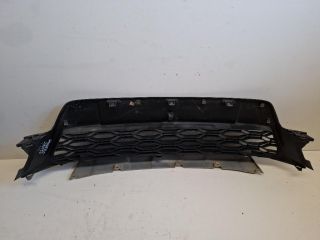 bontott DACIA SANDERO Első Lökhárító Alsó Középső Díszrács