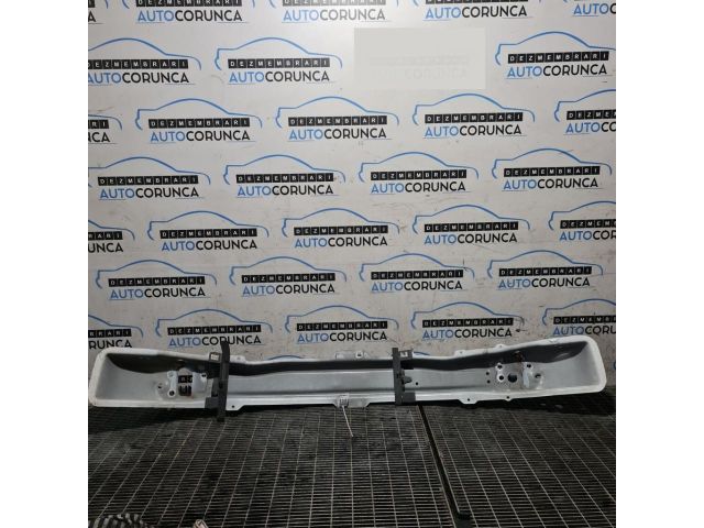 bontott DACIA SANDERO Első Lökhárító Merevítő (Fém)