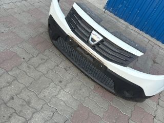 bontott DACIA SANDERO Első Lökhárító (Részeivel)