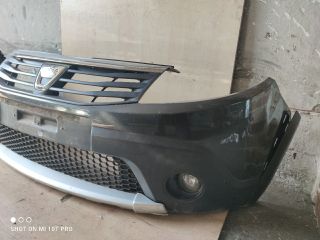 bontott DACIA SANDERO Első Lökhárító (Részeivel)