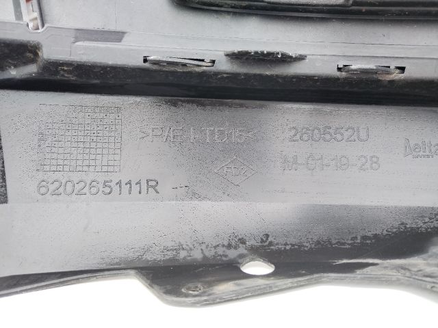 bontott DACIA SANDERO Első Lökhárító (Üresen)