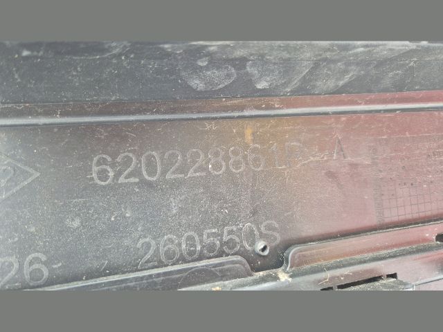 bontott DACIA SANDERO Első Lökhárító (Üresen)