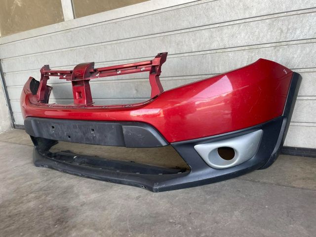 bontott DACIA SANDERO Első Lökhárító (Üresen)