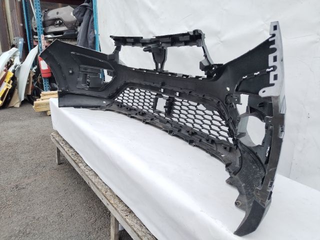 bontott DACIA SANDERO Első Lökhárító (Üresen)