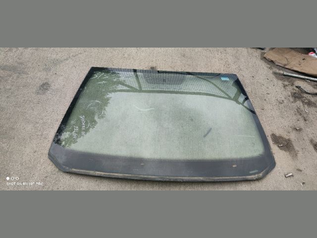 bontott DACIA SANDERO Első Szélvédő