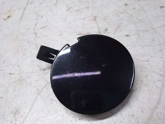 bontott DACIA SANDERO Első Vonószem Burkolat