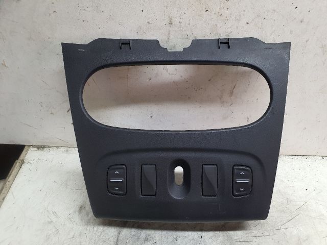 bontott DACIA SANDERO Fűtéskapcsoló Keret