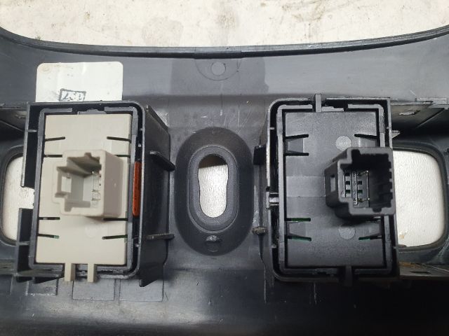 bontott DACIA SANDERO Fűtéskapcsoló Keret