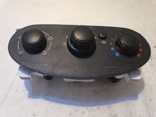 bontott DACIA SANDERO Fűtéskapcsoló (Nem klímás)