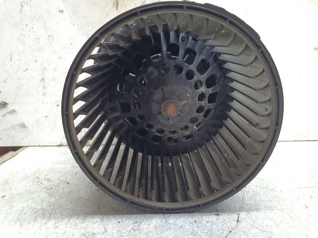 bontott DACIA SANDERO Fűtőmotor (Klímás)