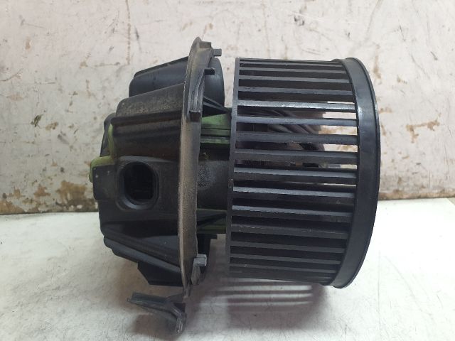 bontott DACIA SANDERO Fűtőmotor (Nem klímás)