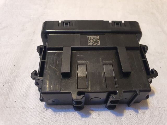 bontott DACIA SANDERO Gateway Elektronika