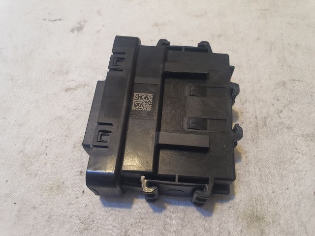 bontott DACIA SANDERO Gateway Elektronika