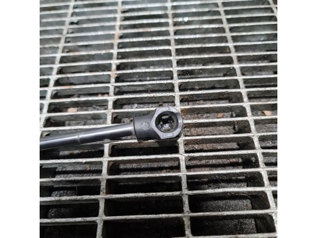 bontott DACIA SANDERO Gázrugós Kitámasztó Teleszkóp Motorháztető