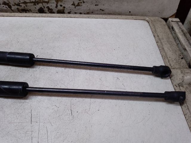 bontott DACIA SANDERO Gázrugós Kitámasztó Teleszkóp Pár Csomagtérajtó