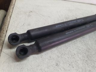 bontott DACIA SANDERO Gázrugós Kitámasztó Teleszkóp Pár Csomagtérajtó