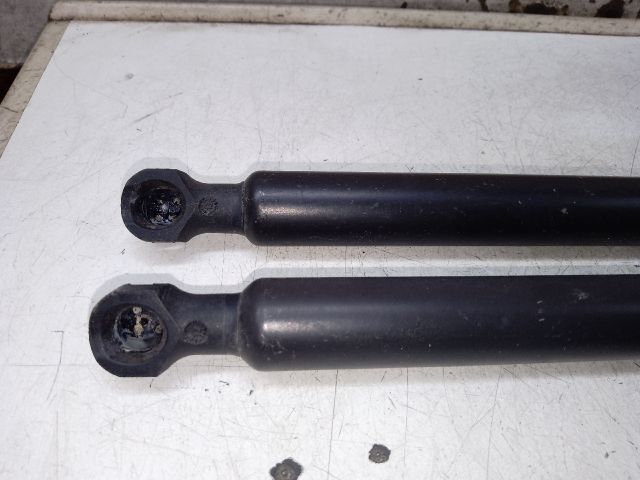 bontott DACIA SANDERO Gázrugós Kitámasztó Teleszkóp Pár Csomagtérajtó