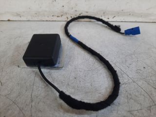 bontott DACIA SANDERO GPS Antenna