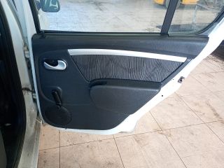 bontott DACIA SANDERO Hátsó Ablaktekerő Kar