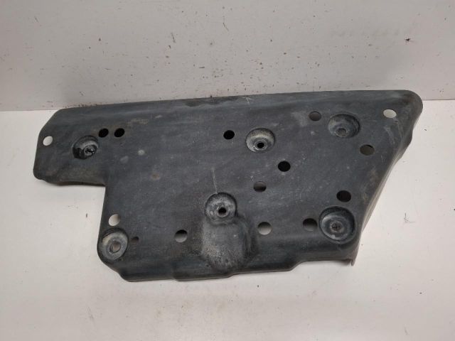 bontott DACIA SANDERO Hátsó Fenéklemez