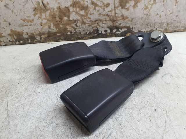 bontott DACIA SANDERO Hátsó középső Biztonsági Öv Csat