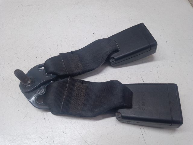 bontott DACIA SANDERO Hátsó középső Biztonsági Öv Csat