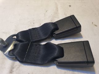 bontott DACIA SANDERO Hátsó középső Biztonsági Öv Csat