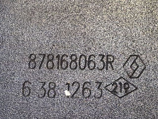 bontott DACIA SANDERO Hátsó középső Biztonsági Öv Csat