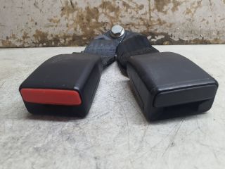 bontott DACIA SANDERO Hátsó középső Biztonsági Öv Csat