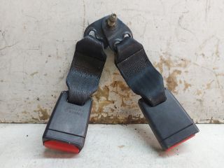 bontott DACIA SANDERO Hátsó középső Biztonsági Öv Csat