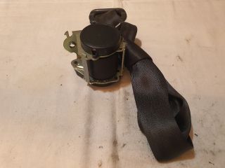 bontott DACIA SANDERO Hátsó középső Biztonsági Öv