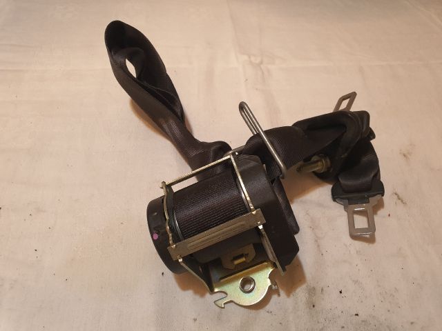 bontott DACIA SANDERO Hátsó középső Biztonsági Öv