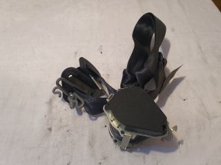 bontott DACIA SANDERO Hátsó középső Biztonsági Öv