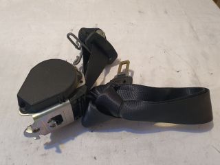 bontott DACIA SANDERO Hátsó középső Biztonsági Öv