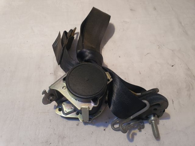 bontott DACIA SANDERO Hátsó középső Biztonsági Öv