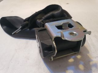 bontott DACIA SANDERO Hátsó középső Biztonsági Öv