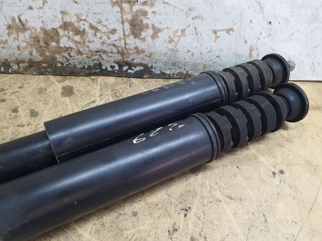 bontott DACIA SANDERO Hátsó Lengéscsillapító Pár