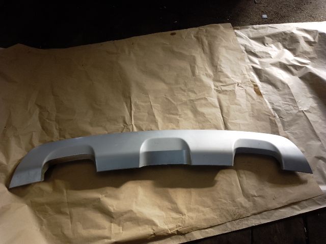 bontott DACIA SANDERO Hátsó Lökhárító Alsó (Műanyag)