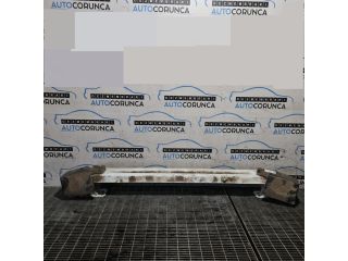 bontott DACIA SANDERO Hátsó Lökhárító Merevítő (Fém)