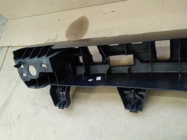 bontott DACIA SANDERO Hátsó Lökhárító Merevítő (Fém)