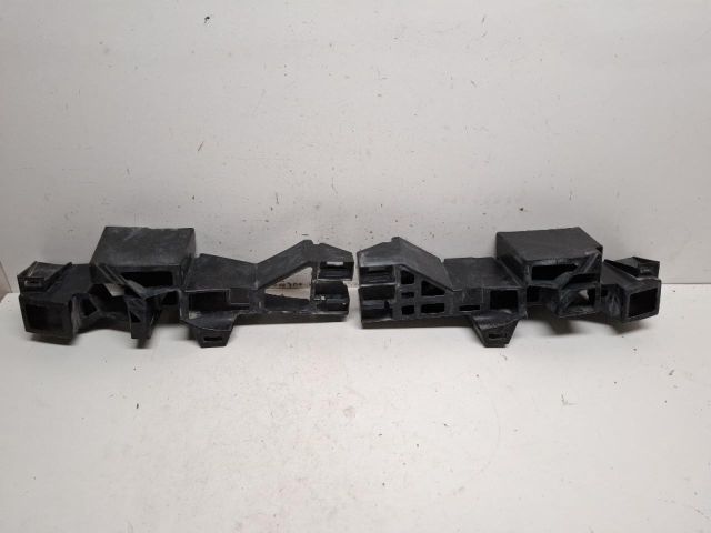 bontott DACIA SANDERO Hátsó Lökhárító Merevítő (Fém)