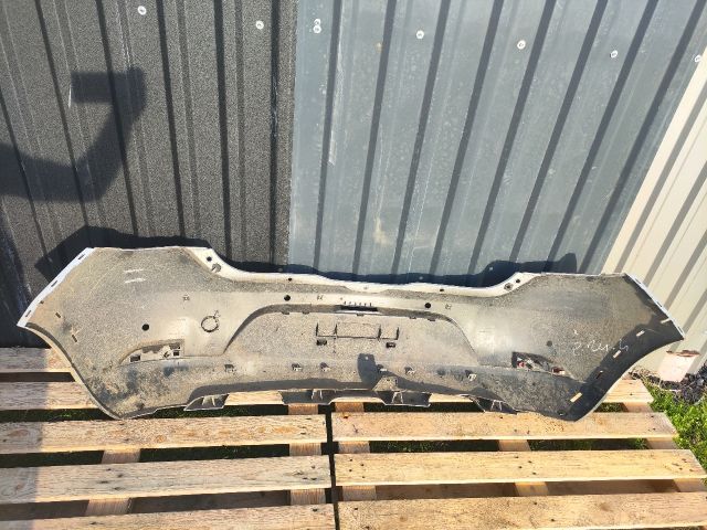 bontott DACIA SANDERO Hátsó Lökhárító (Részeivel)