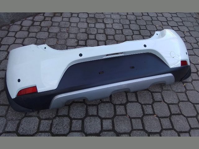 bontott DACIA SANDERO Hátsó Lökhárító (Részeivel)