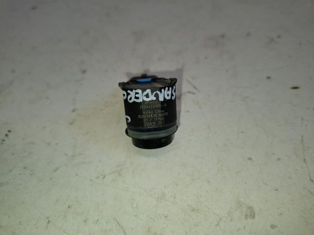 bontott DACIA SANDERO Hátsó Tolatóradar Fej