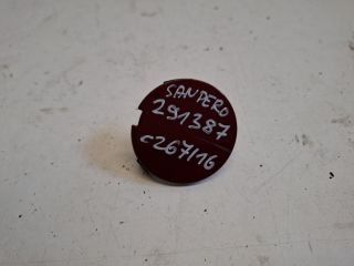 bontott DACIA SANDERO Hátsó Vonószem Burkolat