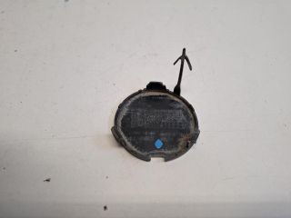 bontott DACIA SANDERO Hátsó Vonószem Burkolat