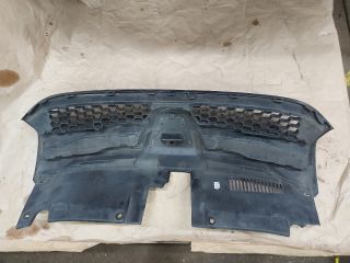 bontott DACIA SANDERO Hűtőrács