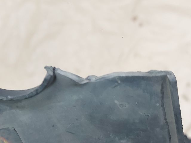 bontott DACIA SANDERO Hűtőrács